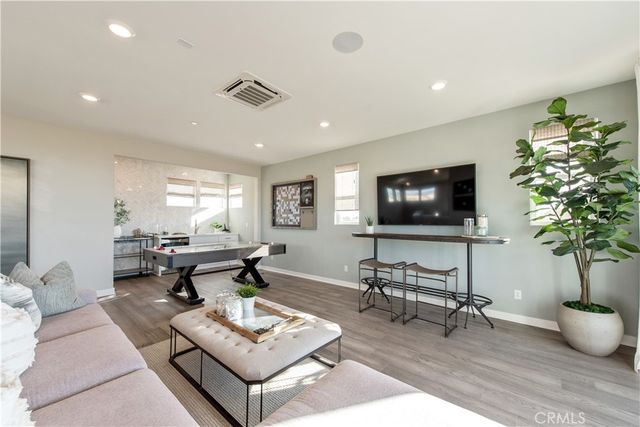 551 Serrano Summit, Lake Forest, CA 92630