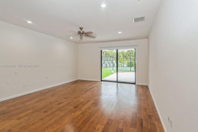 15405 SW 73rd Ct, Palmetto Bay, FL 33157