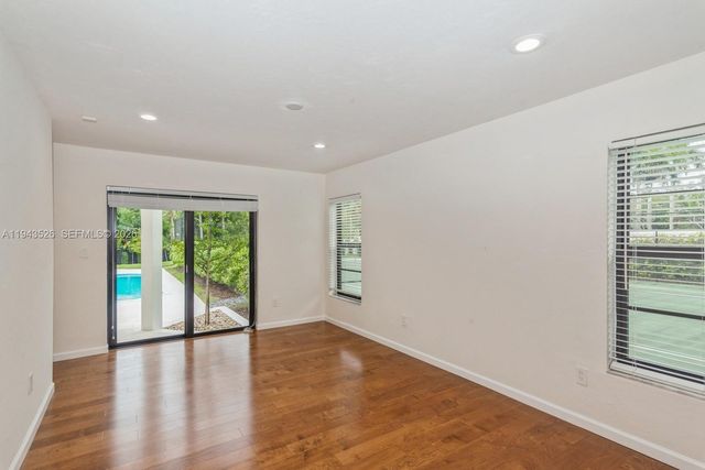 15405 SW 73rd Ct, Palmetto Bay, FL 33157