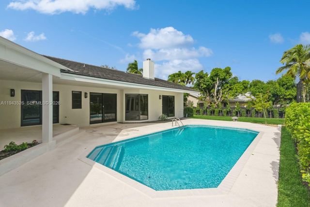 15405 SW 73rd Ct, Palmetto Bay, FL 33157