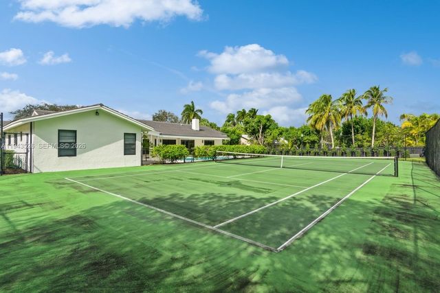 15405 SW 73rd Ct, Palmetto Bay, FL 33157