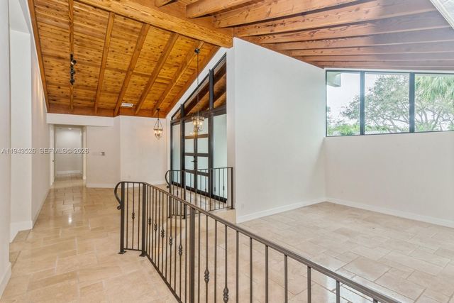 15405 SW 73rd Ct, Palmetto Bay, FL 33157