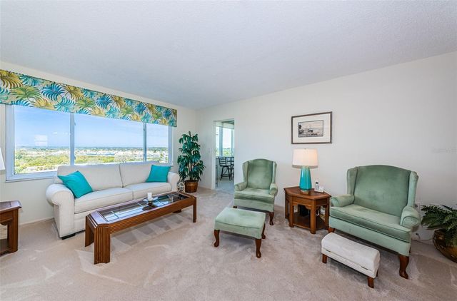 4725 COVE CIRCLE 808, St Petersburg, FL 33708