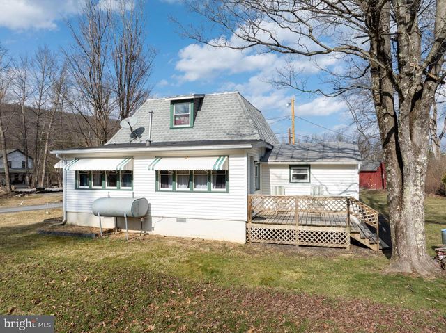 1658 LINGLE VALLEY RD, Milroy, PA 17063