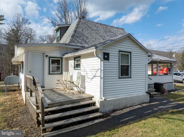 1658 LINGLE VALLEY RD, Milroy, PA 17063