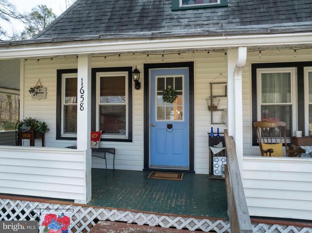 1658 LINGLE VALLEY RD, Milroy, PA 17063