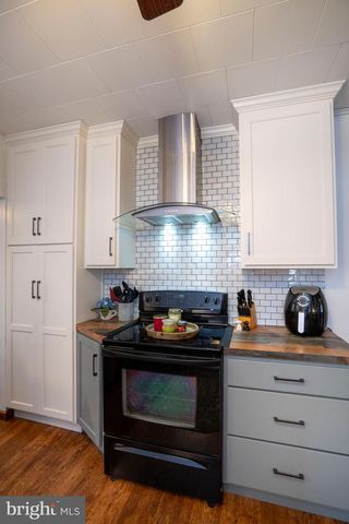 1658 LINGLE VALLEY RD, Milroy, PA 17063