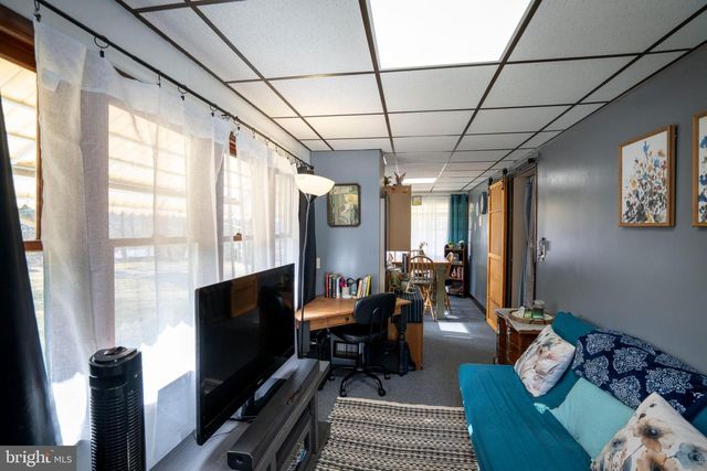 1658 LINGLE VALLEY RD, Milroy, PA 17063