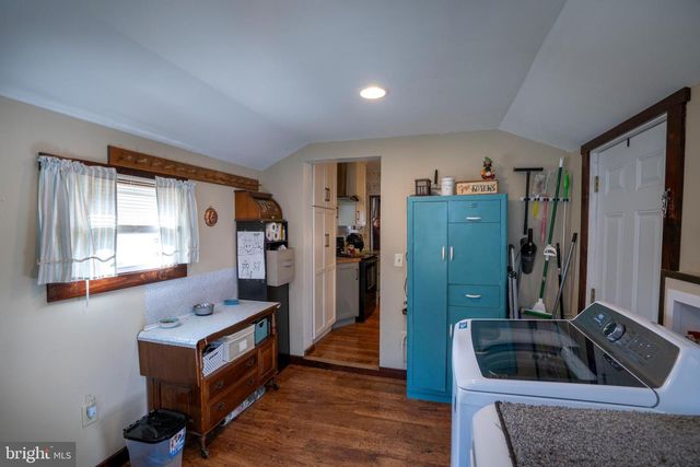 1658 LINGLE VALLEY RD, Milroy, PA 17063