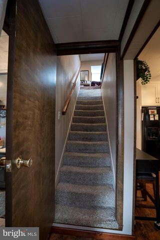 1658 LINGLE VALLEY RD, Milroy, PA 17063