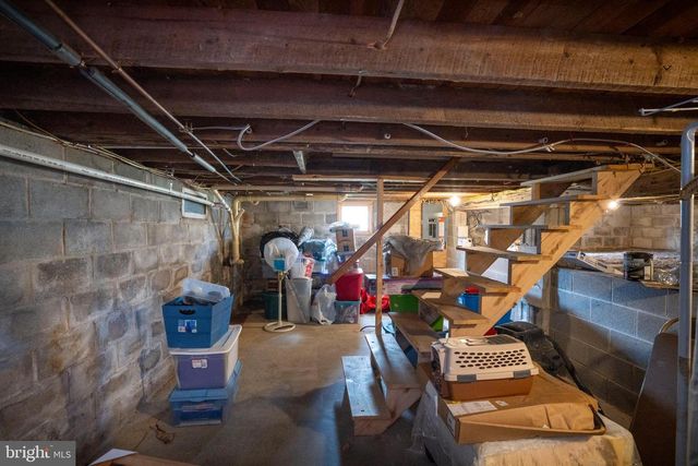 1658 LINGLE VALLEY RD, Milroy, PA 17063