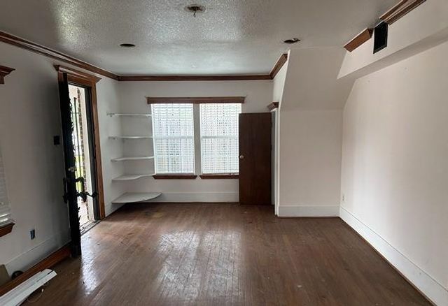 2421 Wilshire Street, Houston, TX 77023