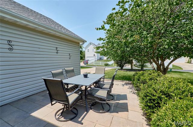 617 Grey Mountain Drive, O'fallon, MO 63368