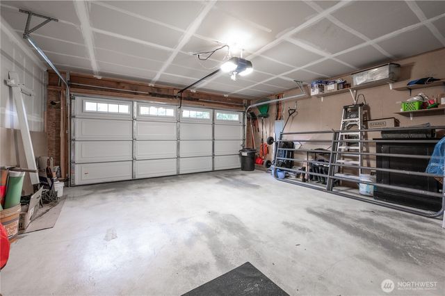 33 Butterfly Lane, Pacific Beach, WA 98571