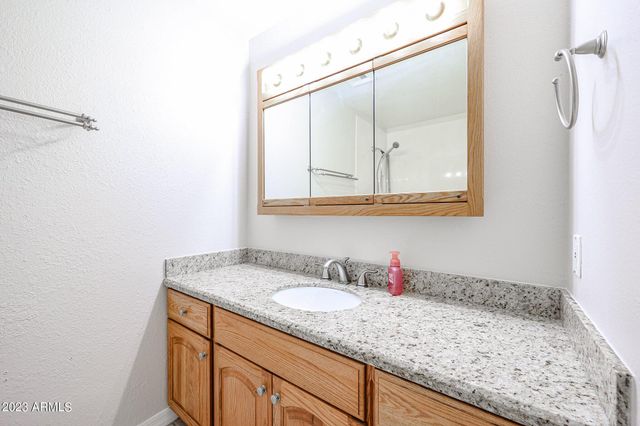 12009 N 34th Street, Phoenix, AZ 85028