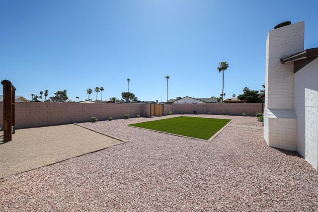 12009 N 34th Street, Phoenix, AZ 85028