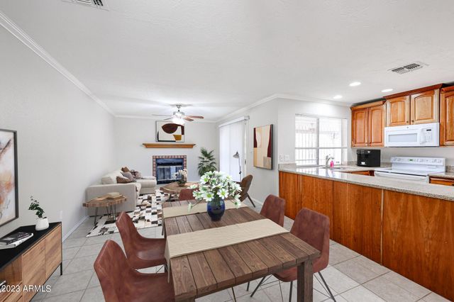 12009 N 34th Street, Phoenix, AZ 85028