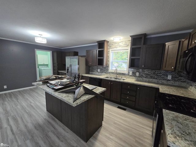 4101 S Sheridan Road, Lennon, MI 48449