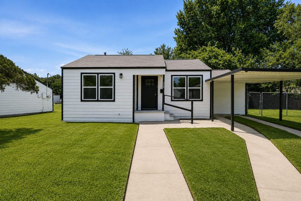 2226 11th Street, Galena Park, TX 77547