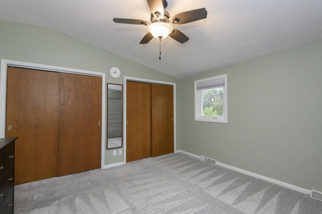 621 S Greenfield AVENUE, Waukesha, WI 53186