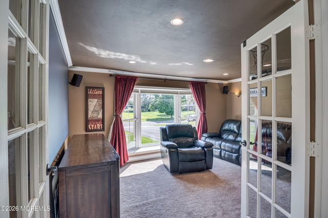 13 Patterson Drive, Freehold, NJ 07728