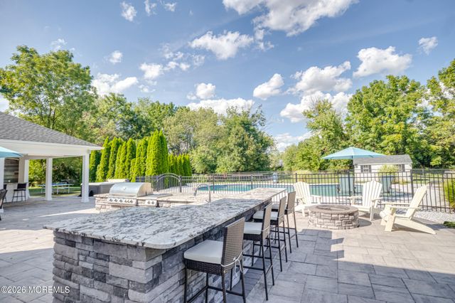 13 Patterson Drive, Freehold, NJ 07728