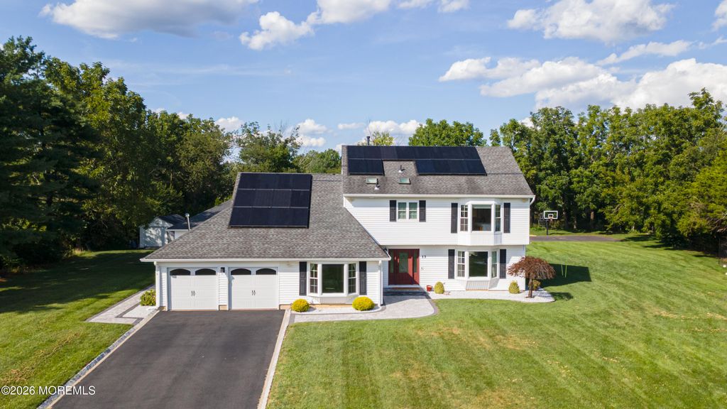 13 Patterson Drive, Freehold, NJ 07728