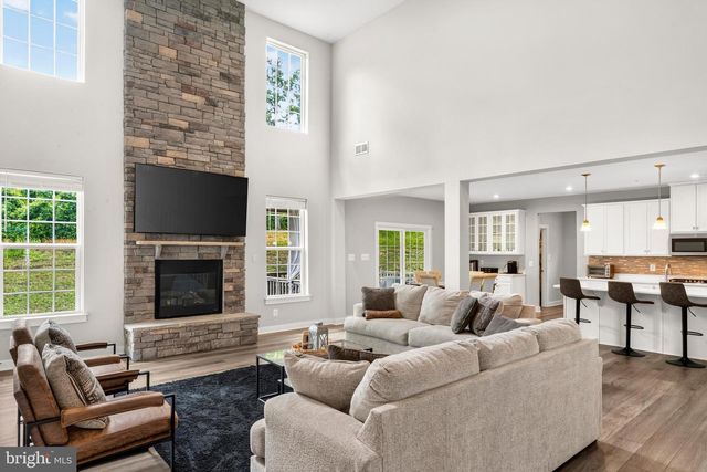 16467 CATHERINE WOODS CT, Hughesville, MD 20637