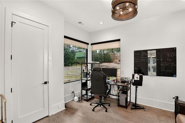 1192 Bernadette Lane NE, Atlanta, GA 30329