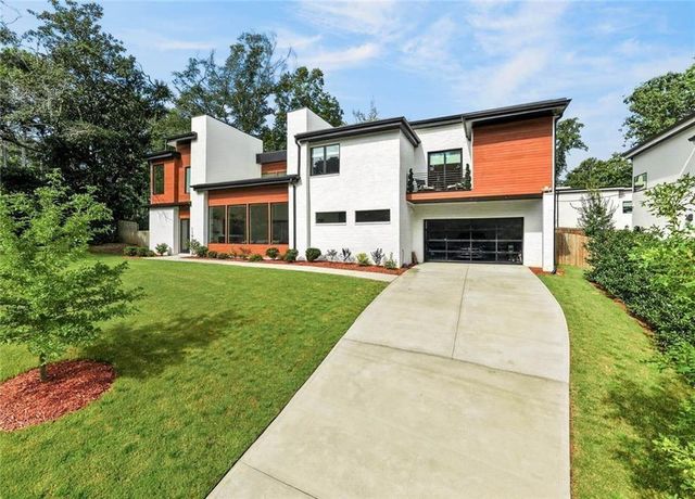 1192 Bernadette Lane NE, Atlanta, GA 30329
