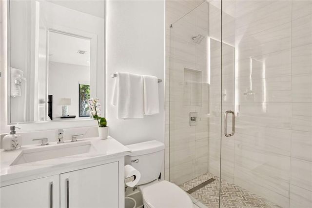 1192 Bernadette Lane NE, Atlanta, GA 30329