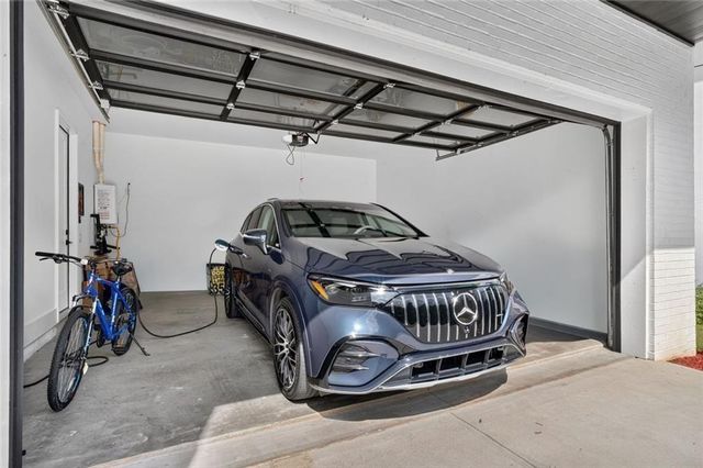 1192 Bernadette Lane NE, Atlanta, GA 30329