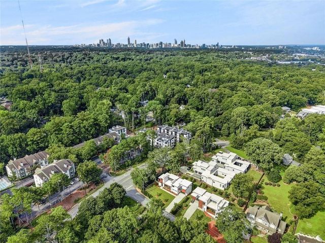 1192 Bernadette Lane NE, Atlanta, GA 30329