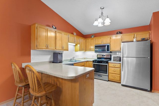 1070 Pine Street, Farmington, MN 55024