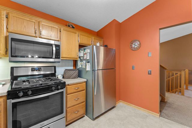 1070 Pine Street, Farmington, MN 55024
