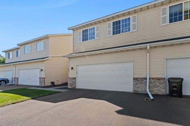 1070 Pine Street, Farmington, MN 55024
