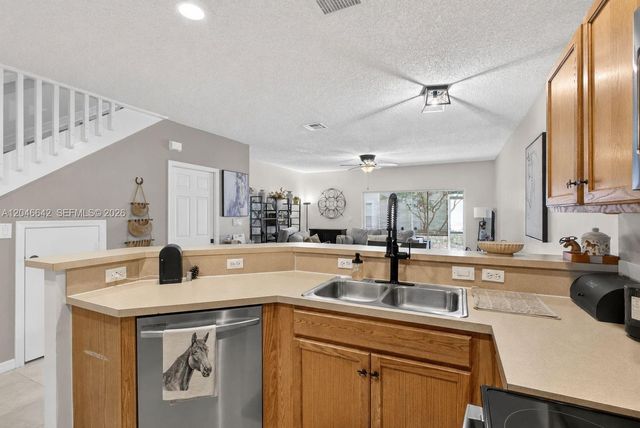 1503 New Castle Ter, Wellington, FL 33414