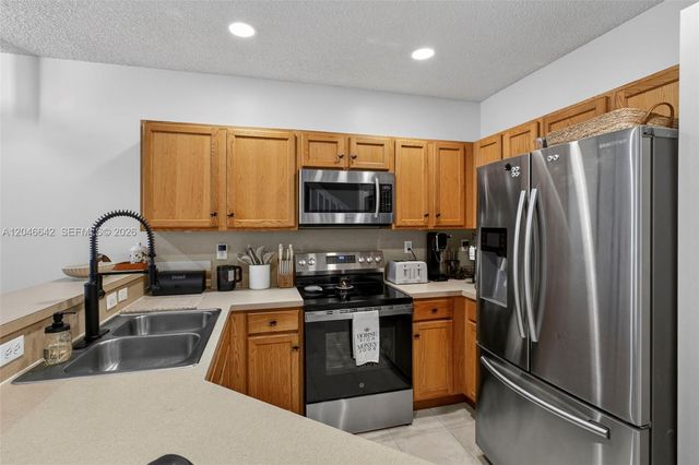 1503 New Castle Ter, Wellington, FL 33414