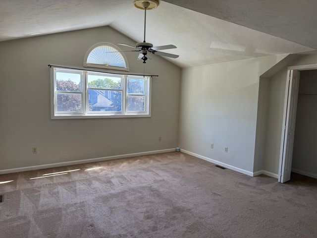 37 Harbor Hill Dr 37, Bourne, MA 02532