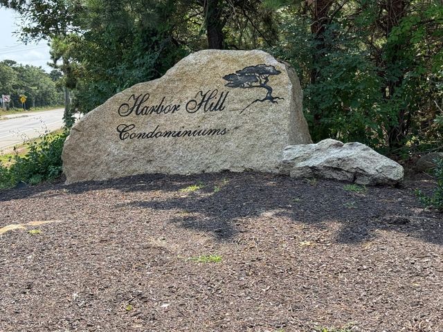 37 Harbor Hill Dr 37, Bourne, MA 02532