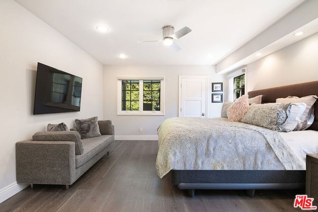 9145 Sawyer Street, Los Angeles, CA 90035