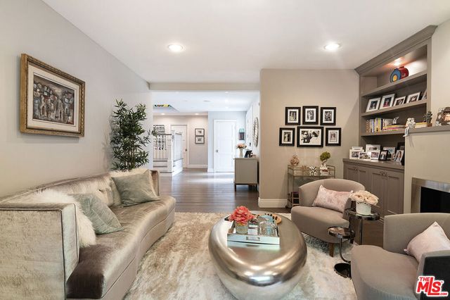 9145 Sawyer Street, Los Angeles, CA 90035