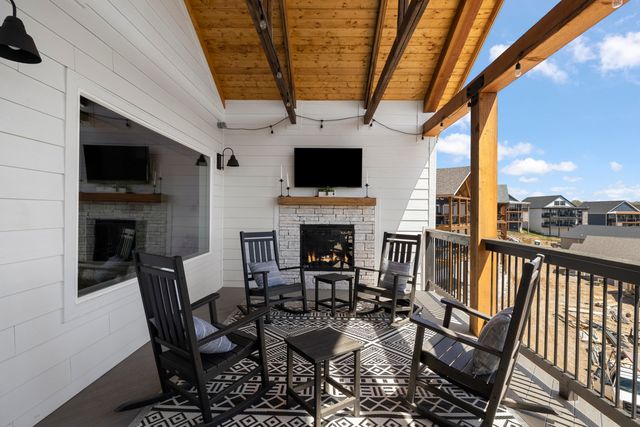40 Cindy Lane, Branson, MO 65616
