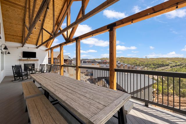 40 Cindy Lane, Branson, MO 65616