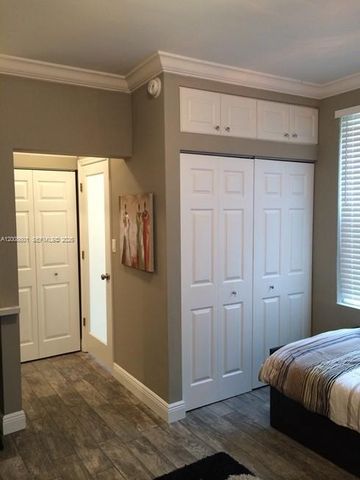 119 Menores Ave 5, Coral Gables, FL 33134