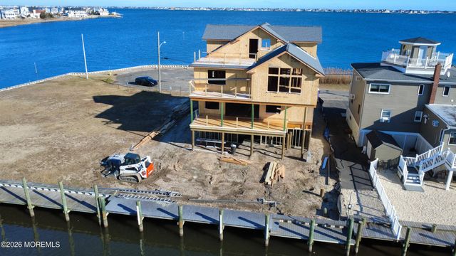 108 Rochester Drive, Brick, NJ 08723