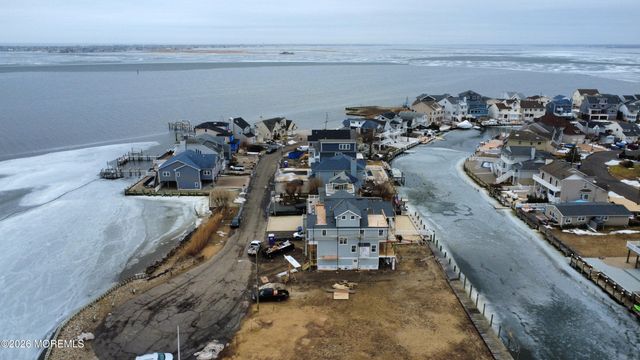 108 Rochester Drive, Brick, NJ 08723