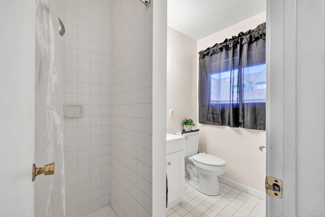 22 Montoya Drive 2, Branford, CT 06405