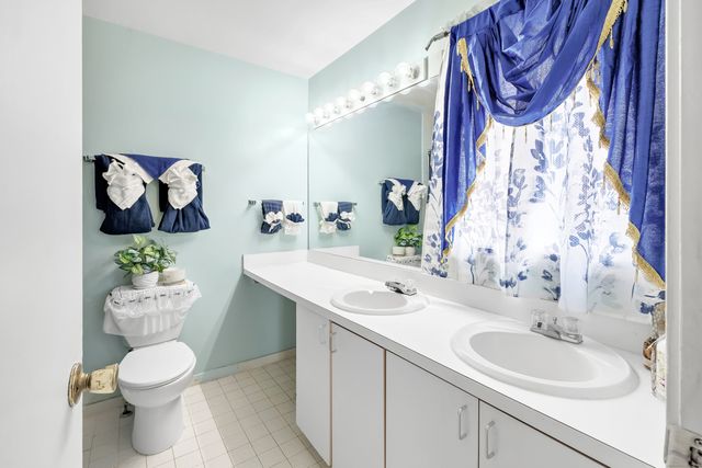 22 Montoya Drive 2, Branford, CT 06405