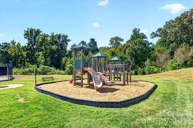 744 Bearcamp Way, Fort Mill, SC 29715